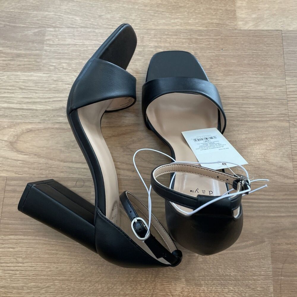 A New Day Shelly Heels Black 8 Wide Women’s Ankle Strap Block Memory Foam NEW - Picture 10 of 16